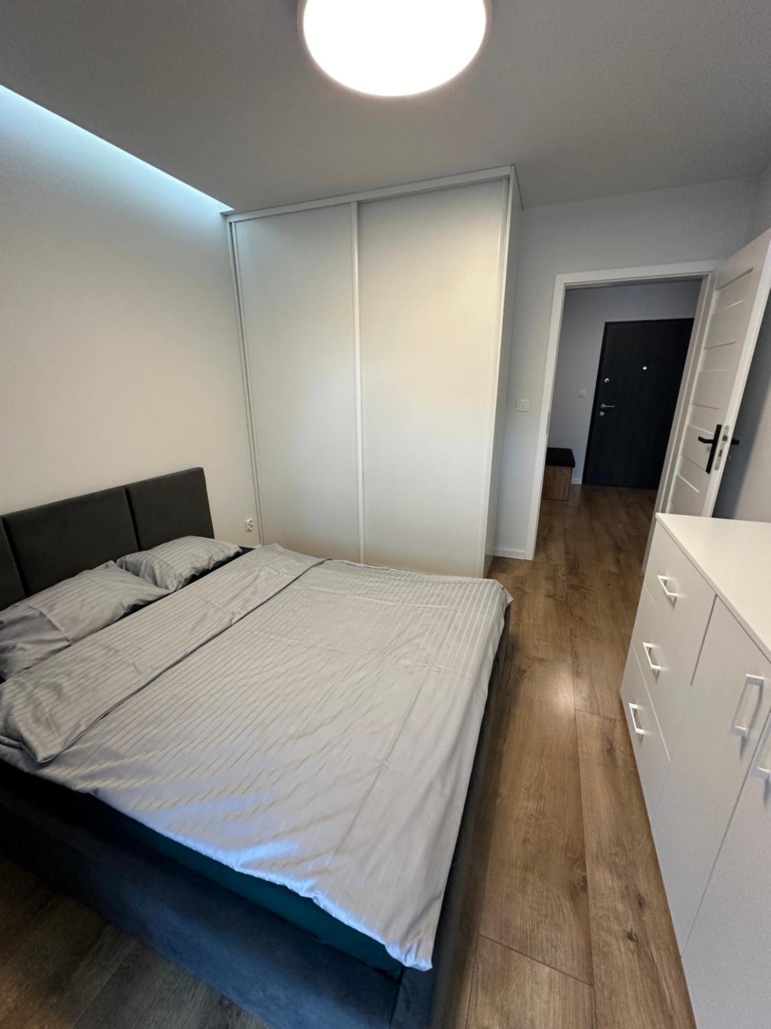 Apartament Osiedle Legionow 2 キェルツェ エクステリア 写真