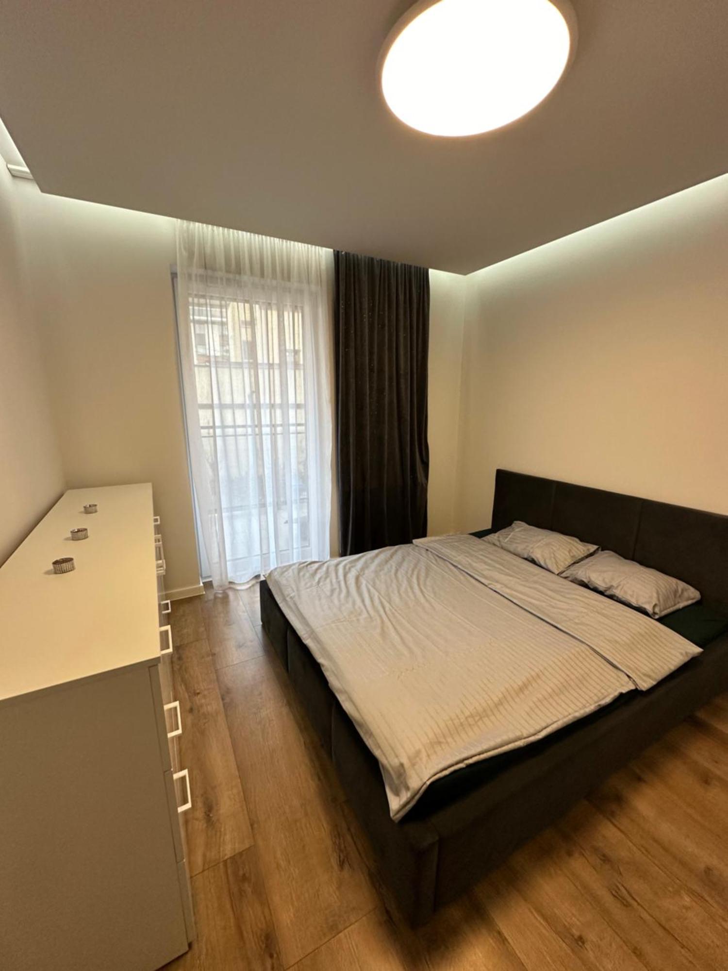 Apartament Osiedle Legionow 2 キェルツェ エクステリア 写真